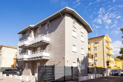 Apho Apartment-Hotel