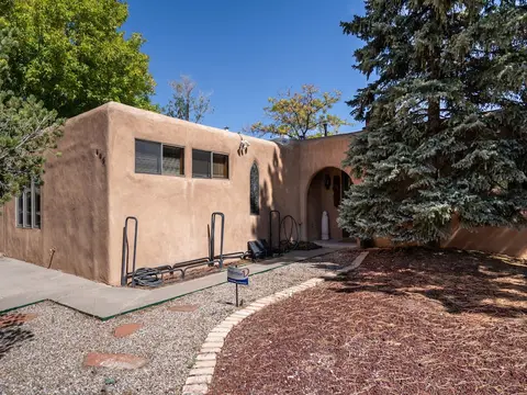 Rexie's Place by Kokopelli Property Management
