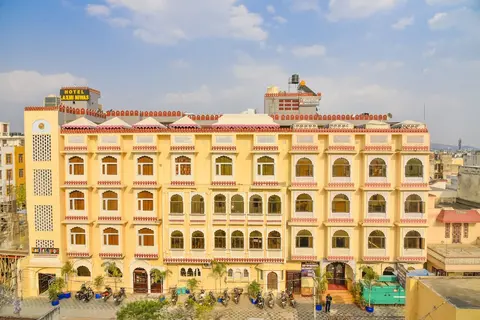 Hotel Laxmi Niwas - A Heritage Retreat