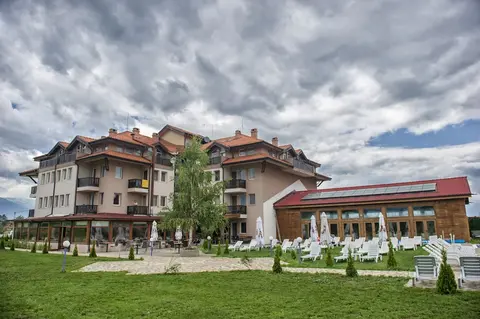 Seven Seasons Hotel