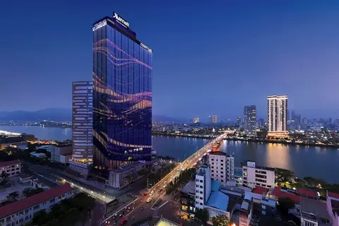Courtyard by Marriott Danang Han River