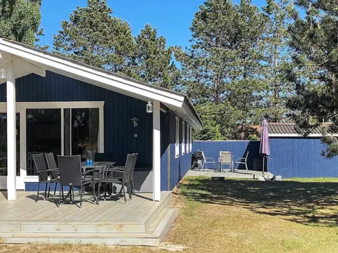 6 Person Holiday Home in Rodby-by Traum