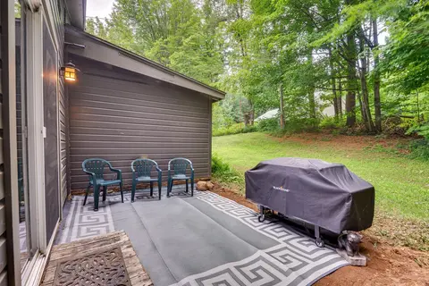 1 Mi to Brantingham Lake: New York Getaway!