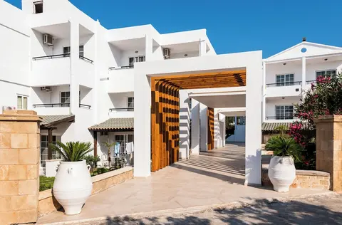 Elvita Beach Hotel