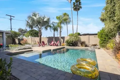 1710 N Sunset Pool 5 Beds Parking Wifi Full Patio Foosball