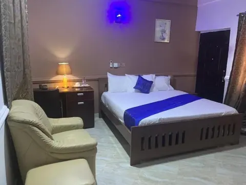 Sannak Hotel