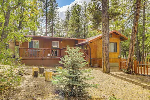 4 Mi to Rainbow Lake! Serene Home w/ Deck