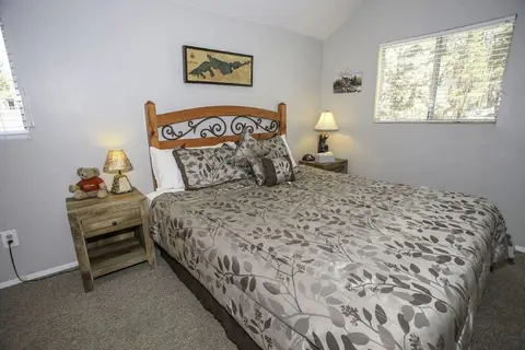 Bear Mountain Retreat