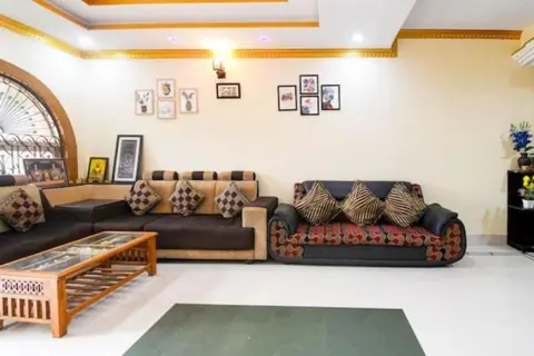 Goroomgo Book N stay sampadaa Puri