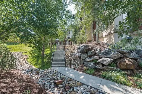 3204 Champagne Lodge, Trappeur's Crossing Apartment 2