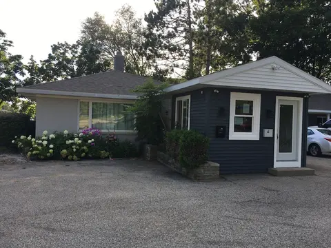 Lake Land Inn
