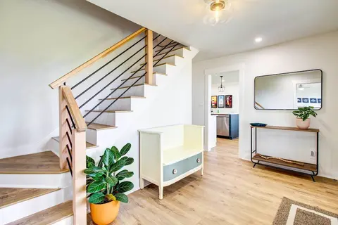 Riverfront Richmond Hill Home w/ Private Pool