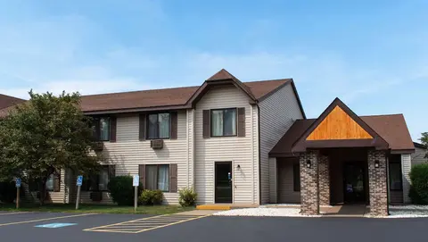 Magnuson Hotel Country Inn