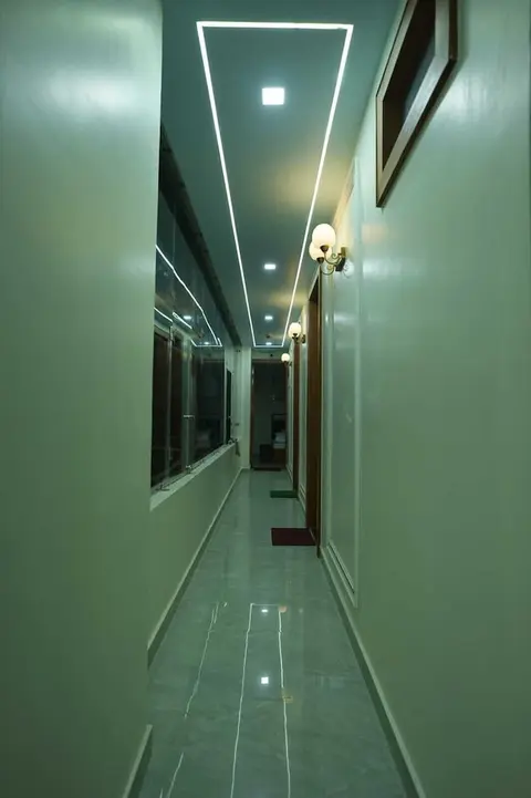 Deep Palace Inn