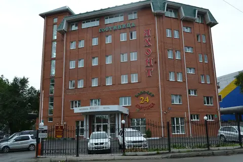 Yakhont Hotel