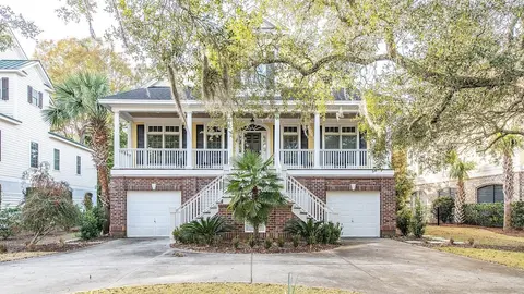 Tranquil Beach House Conveniently Located Near The Ocean Beach Retreat 5 Bedroom Home by Peace Vacations