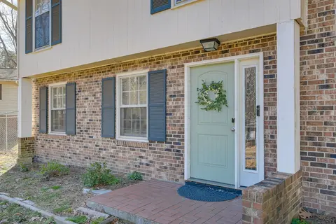 Family-friendly Durham Home w/ Large Deck!