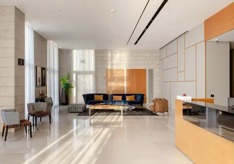 O-O Group -Luxury 3BR APT See View Tower