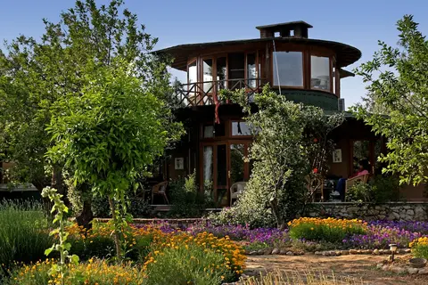Perfect Home With Private Beach by Iznik Lake