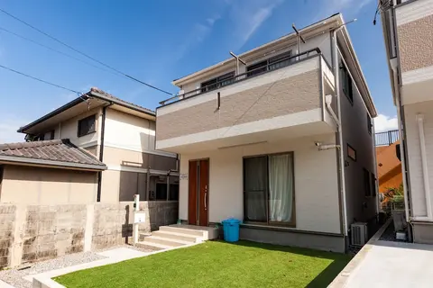 Cozy House A
