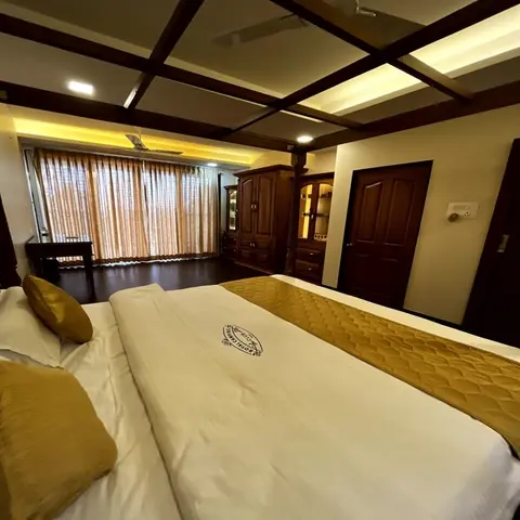 Hotel Heritage Residency