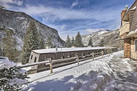 Prime East Vail Condo: Mountain Meets Modern!