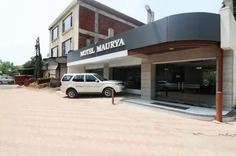 Goroomgo Motel Maurya Chandigarh