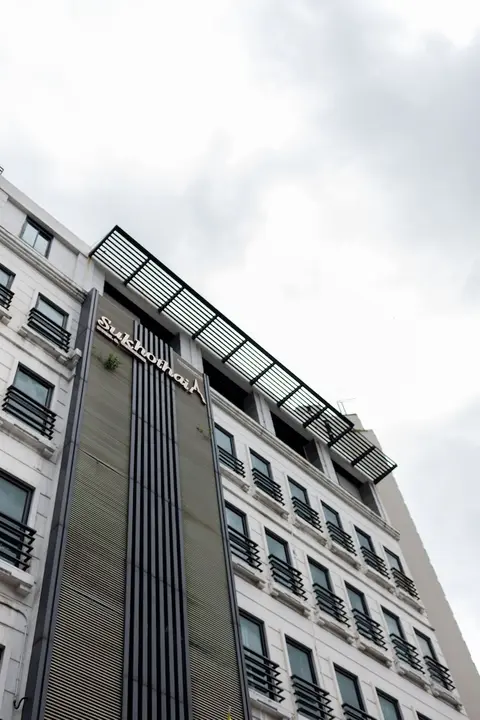 Sukhothai Hotel and Residence