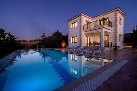 Villa Kambos Ena in Polis