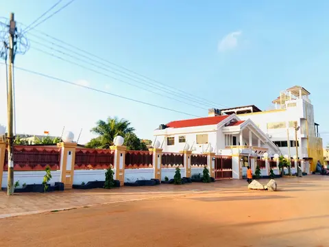 Jac-Kuw Splendour Homes