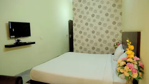 Hotel Livinn by F9