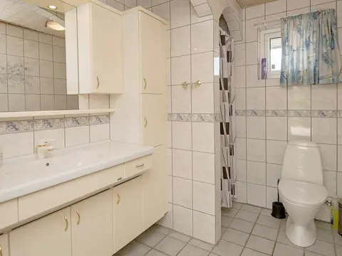 9 Person Holiday Home in Blavand