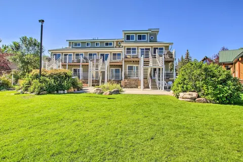 Stunning Waterfront Retreat in Garden City!