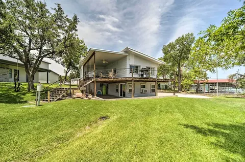 Waterfront Kingsland Home w/ Boat Dock & Slip