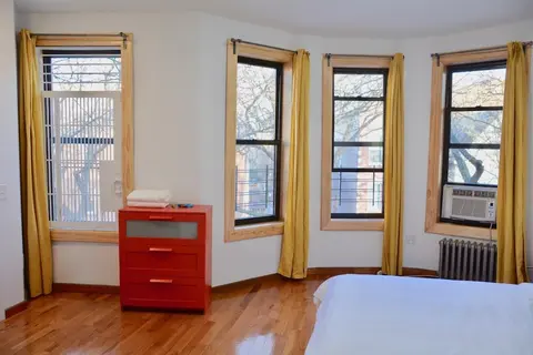 The Topping Three-Bedroom Apartment