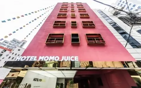Hotel Momo Juice