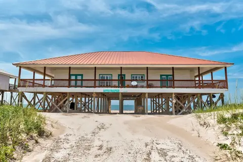 Dauphin Charm - Gulf Front! Pet Friendly - Wrap Around Porch With Observation Deck And Outdoor Seating 4 Bedroom Home by RedAwning
