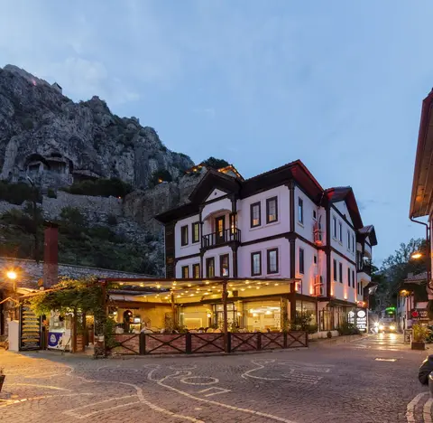 Grand Harsena Hotel