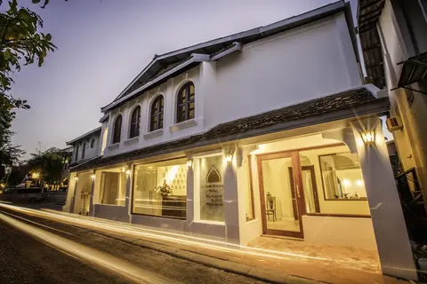 Le Luxe Boutique Hotel