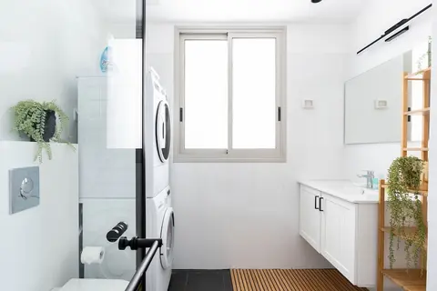 Chic Urban Getaway with Balcony & Mamad by Sea N Rent