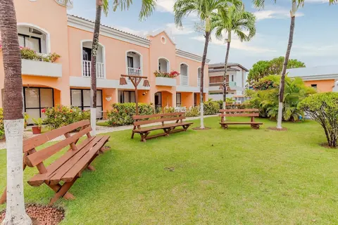 GB39 Apt 2 Quartos Duplex a 50m da Praia
