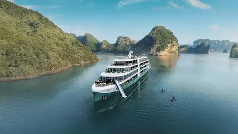 Halong Lyra Grandeur Cruise