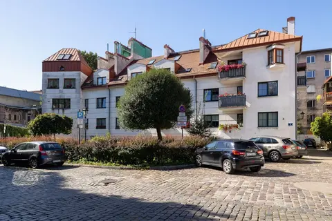 Apartment Kazimierz + Parking by Renters