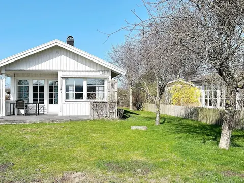 4 Person Holiday Home in Skummeslovsstrand