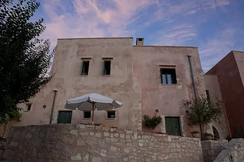 Kastellos Village - Central Complex
