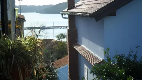 Ralje - 100m From the sea & Free Parking - A2