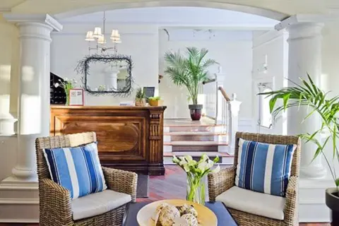 Newport Beach Hotel, A Four Sisters Inn
