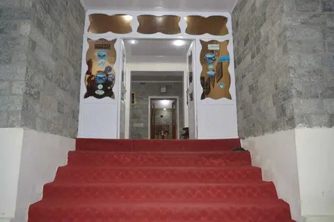 Naltar Palace Hotel