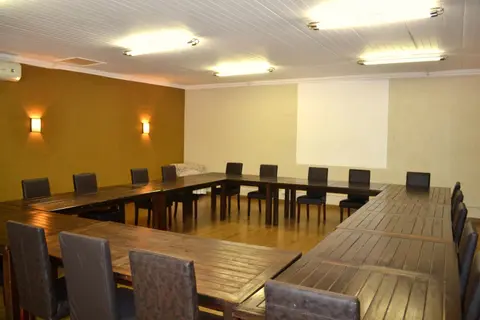 Paradise Creek Lodge