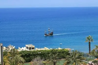 Casa Del Mar